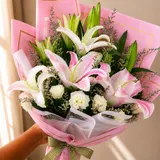 Charming Pink Lily Hand Bouquet – photo 3
