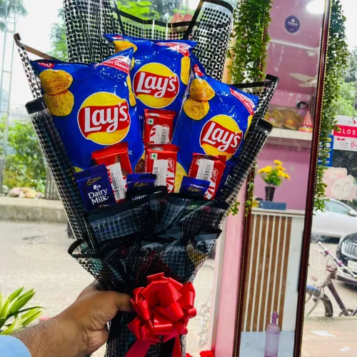 Crispy Snack Surprise Bouquet