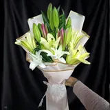 Premium White, Pink & Yellow Chinese Lily Handy Bouquet – photo 2