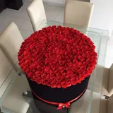 300 Luxury Red Roses with Black Round Box – photo 2