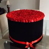 300 Luxury Red Roses with Black Round Box – photo 1