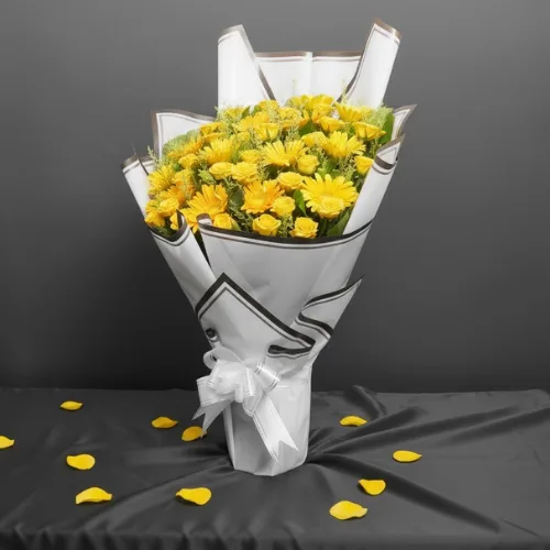 Classic Yellow Gerbera & Rose Bouquet