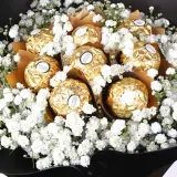 Ferrero Rocher Chocolate & Floral Delight Bouquet – photo 3