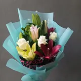 Elegant Three Color Chinese Lily & White Rose Handheld Bouquet – photo 3