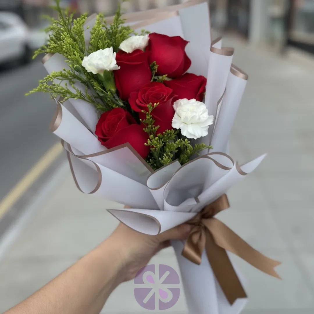 Classic Passion Red Rose & White Carnation Hand Bouquet