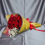 15 Romantic Red Rose & Gold Accent Bouquet – photo 2