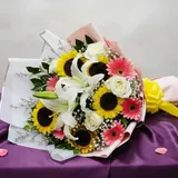 Celebration Bloom: Deluxe Mix Flowers Bouquet – photo 3