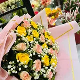 A Joyful Rose Bouquet – photo 3