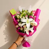 Lily Love Bloom Bouquet – photo 1