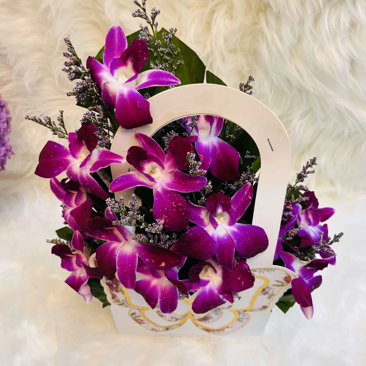 Orchid & Limu Arrangement in Butterfly Hanging Gift Bag
