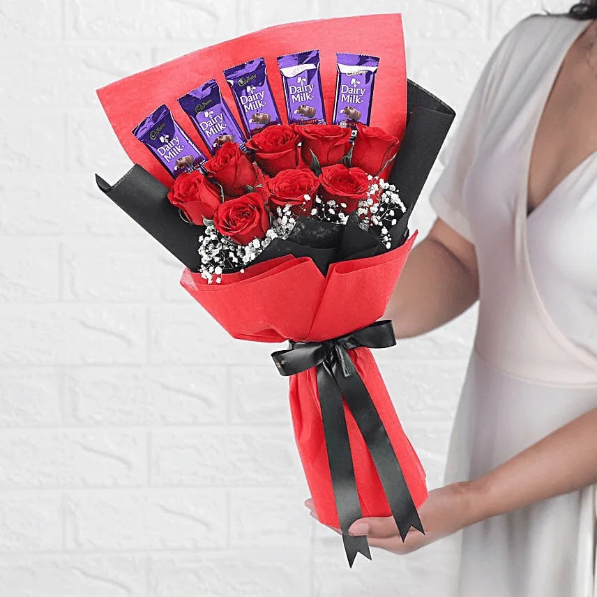 Red Rose & Dairy Milk Chocolate Bouquet