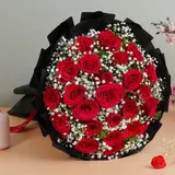 Luxury Noir Red Roses, Baby's Breath & Black Wrap Statement – photo 4