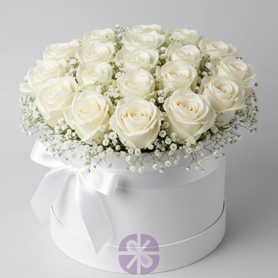 20 Classic White Rose & Gypsy Grand Round Box