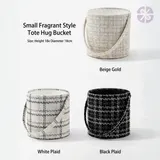 40 Red Roses in Premium Tweed Round Box – photo 3