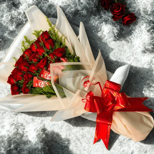 Elegant Red Rose & KitKat Chocolate Bouquet