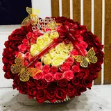 Premium Red, Shade Pink & White Rose Round Basket – photo 1