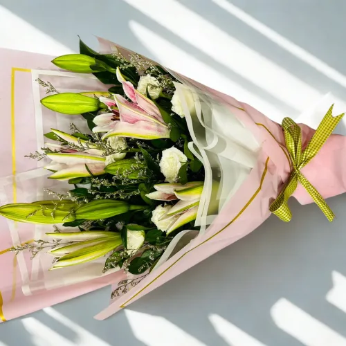 Elegant Pink Lily Bouquet