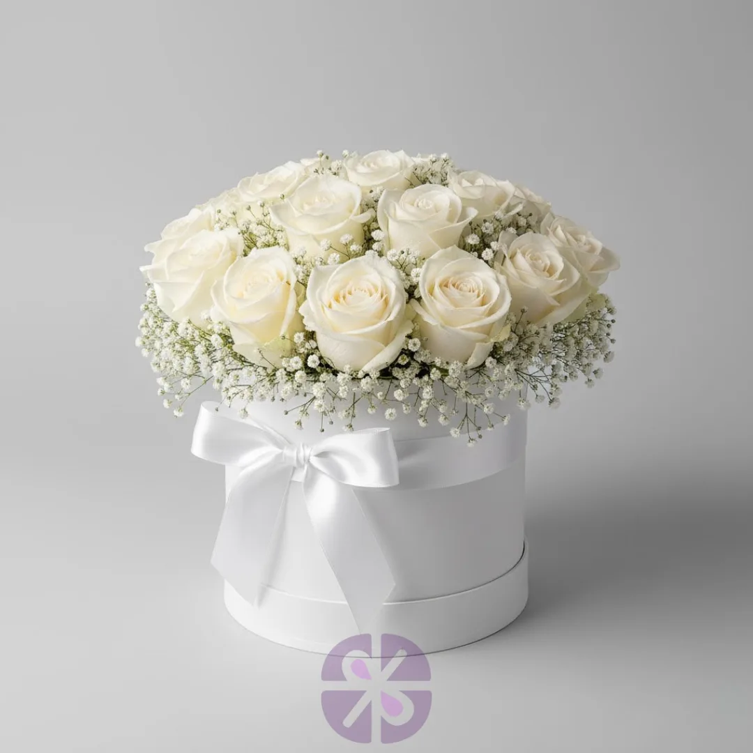 20 Classic White Rose & Gypsy Grand Round Box