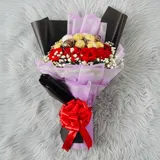 Ferrero Rocher Chocolate and Rose Heart-Melting Bouquet – photo 1