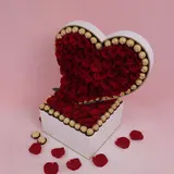 The Ultimate Sweet Rose & Ferrero Luxury Heart Box – photo 3