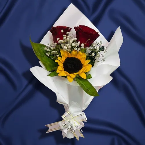 Sunny Love Mini Bouquet: Rose & Sunflower Mix